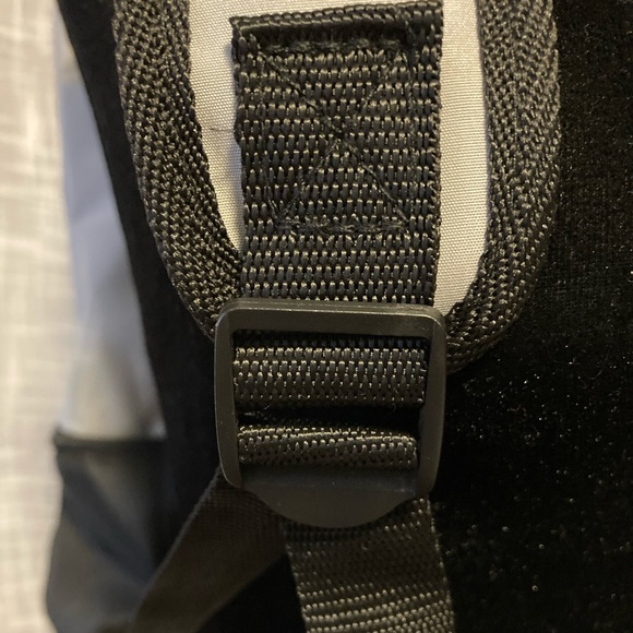 DSW Daypack Backpack - Picture 5 of 10